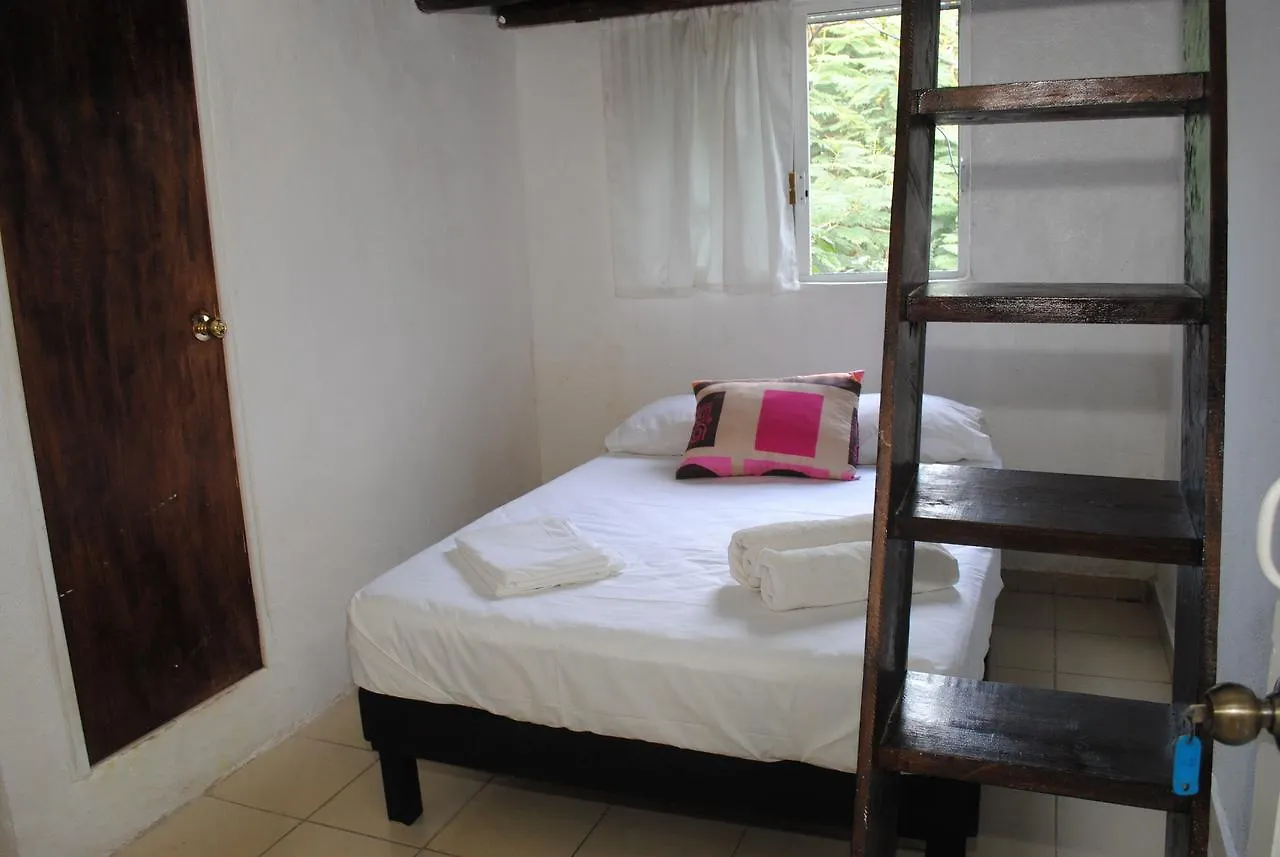 Hostal Lobo Inn Tulum México