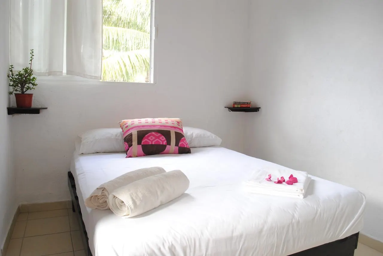 Hostal Lobo Inn Tulum
