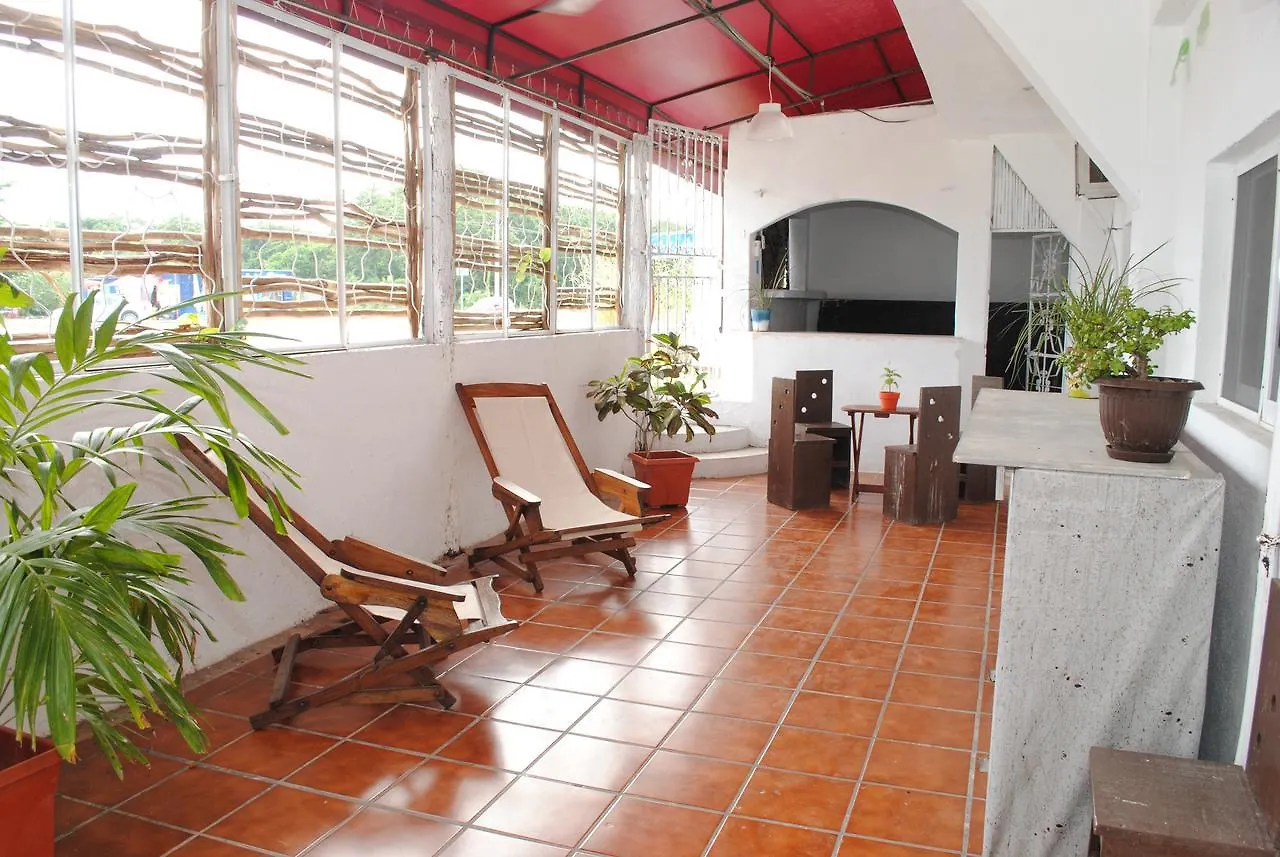 Lobo Inn Tulum Ostello