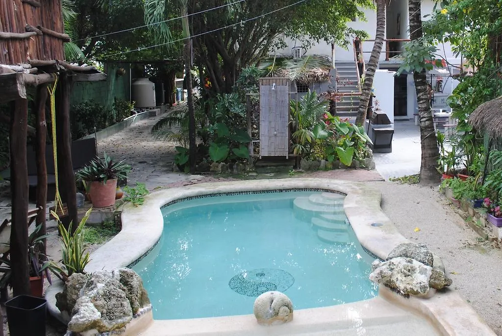 Lobo Inn Tulum 0*,