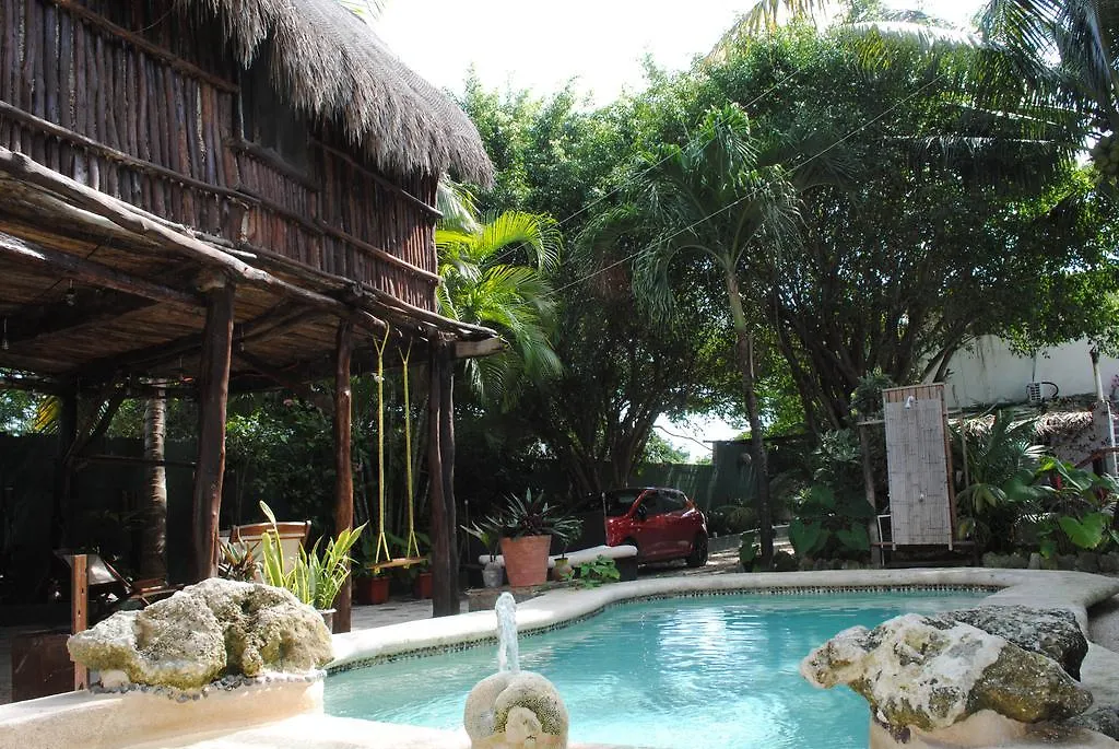 Lobo Inn Tulum 0*,  Mexico